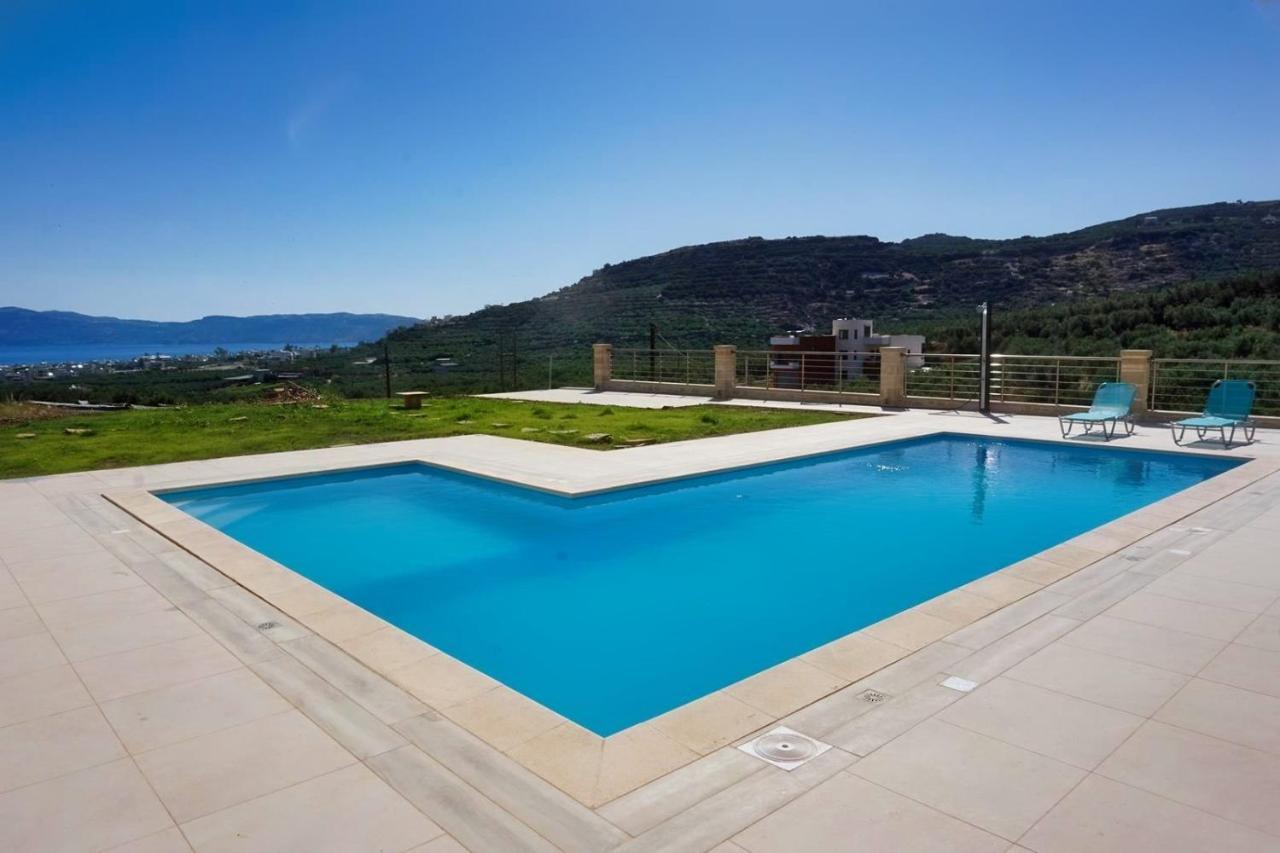 Villa Stylianos And Studios Kíssamos Eksteriør bilde