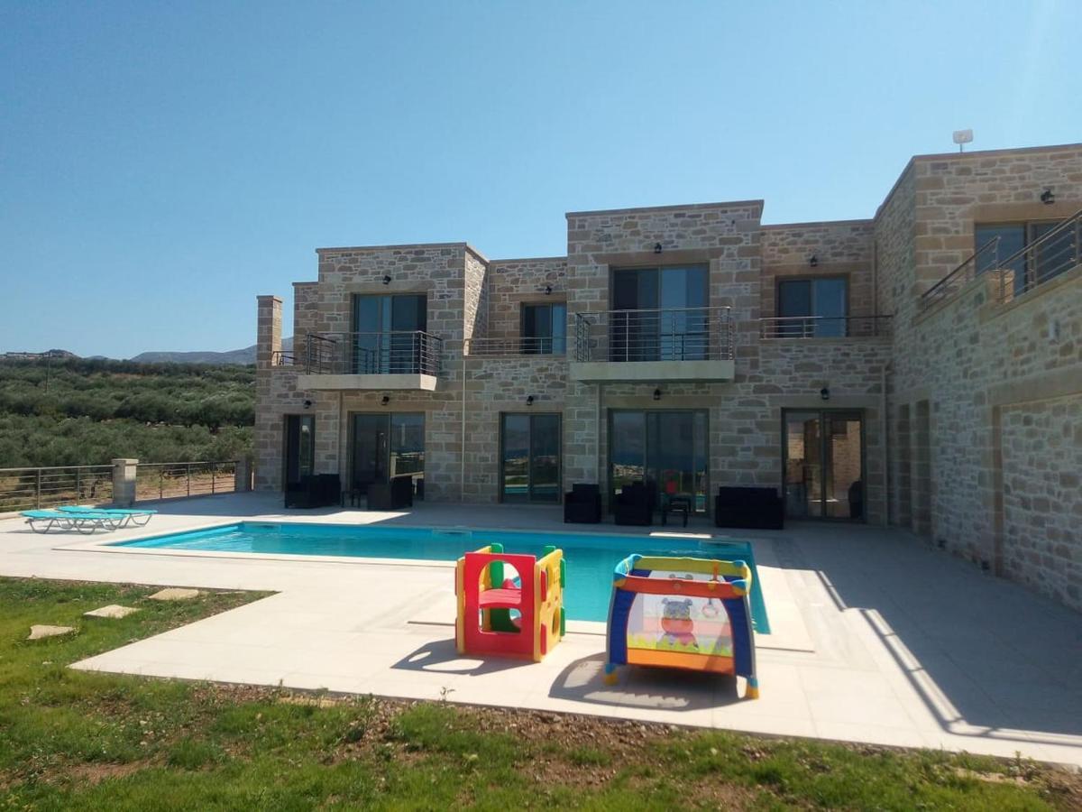 Villa Stylianos And Studios Kíssamos Eksteriør bilde