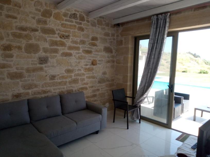 Villa Stylianos And Studios Kíssamos Eksteriør bilde