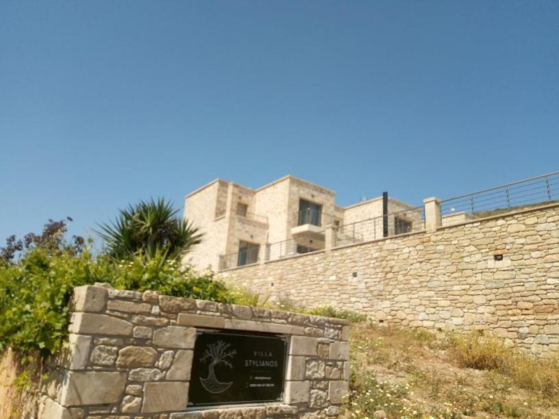 Villa Stylianos And Studios Kíssamos Eksteriør bilde