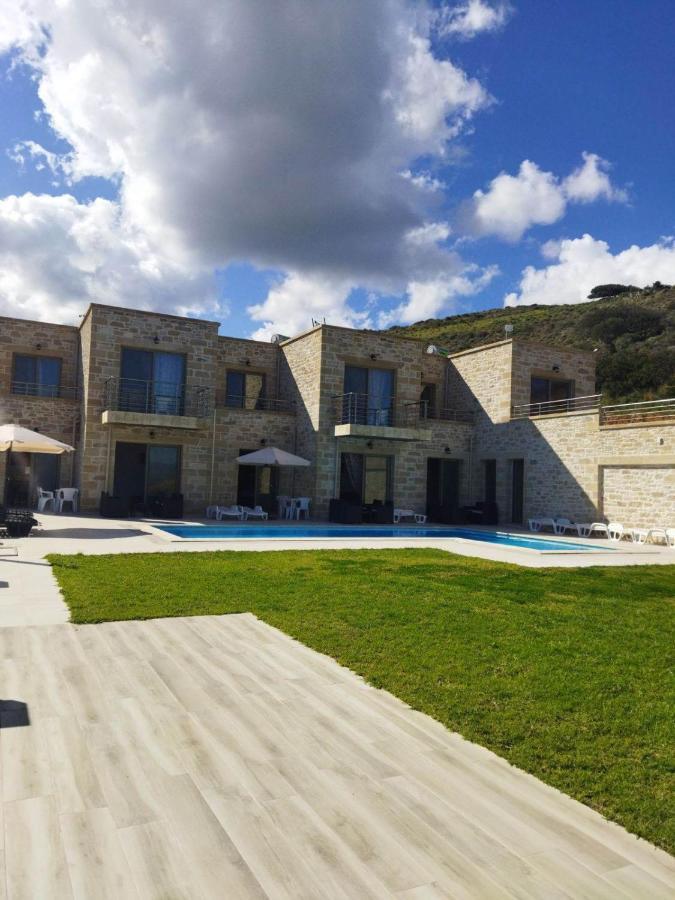 Villa Stylianos And Studios Kíssamos Eksteriør bilde