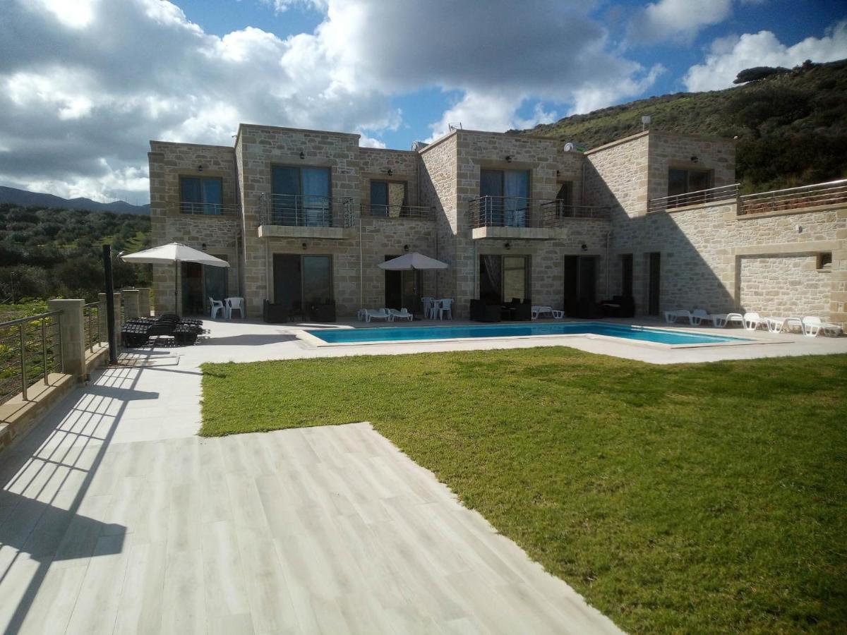 Villa Stylianos And Studios Kíssamos Eksteriør bilde